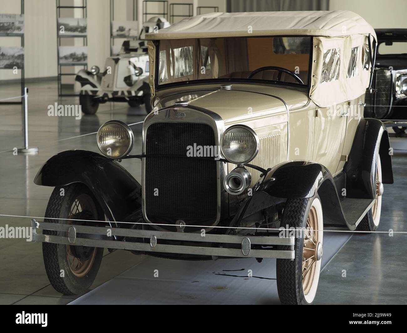 Nischny Nowgorod, Russland, Jahrmarkt, 07.24.2022. Festival, Ausstellung von Retro-Autos, Autos aus Kriegszeiten. Stockfoto