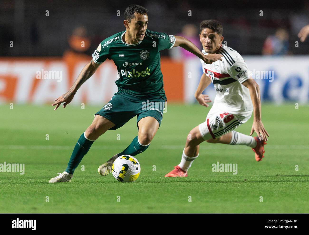 São Paulo, BRASILIEN - São Paulo x Goiás-GO - Maia (D), während eines Spiels zwischen São Paulo und Goiás, gültig für die 19. Runde des brasilianischen Fußballs CH Stockfoto