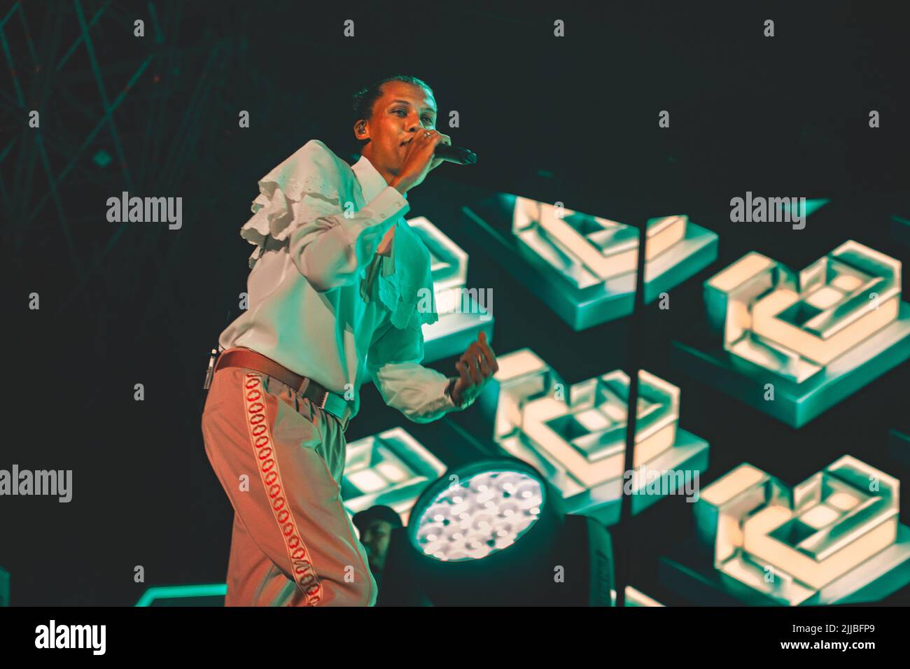 20/07/2022 - der belgische Rapper und Produzent STROMAE spielt live ...