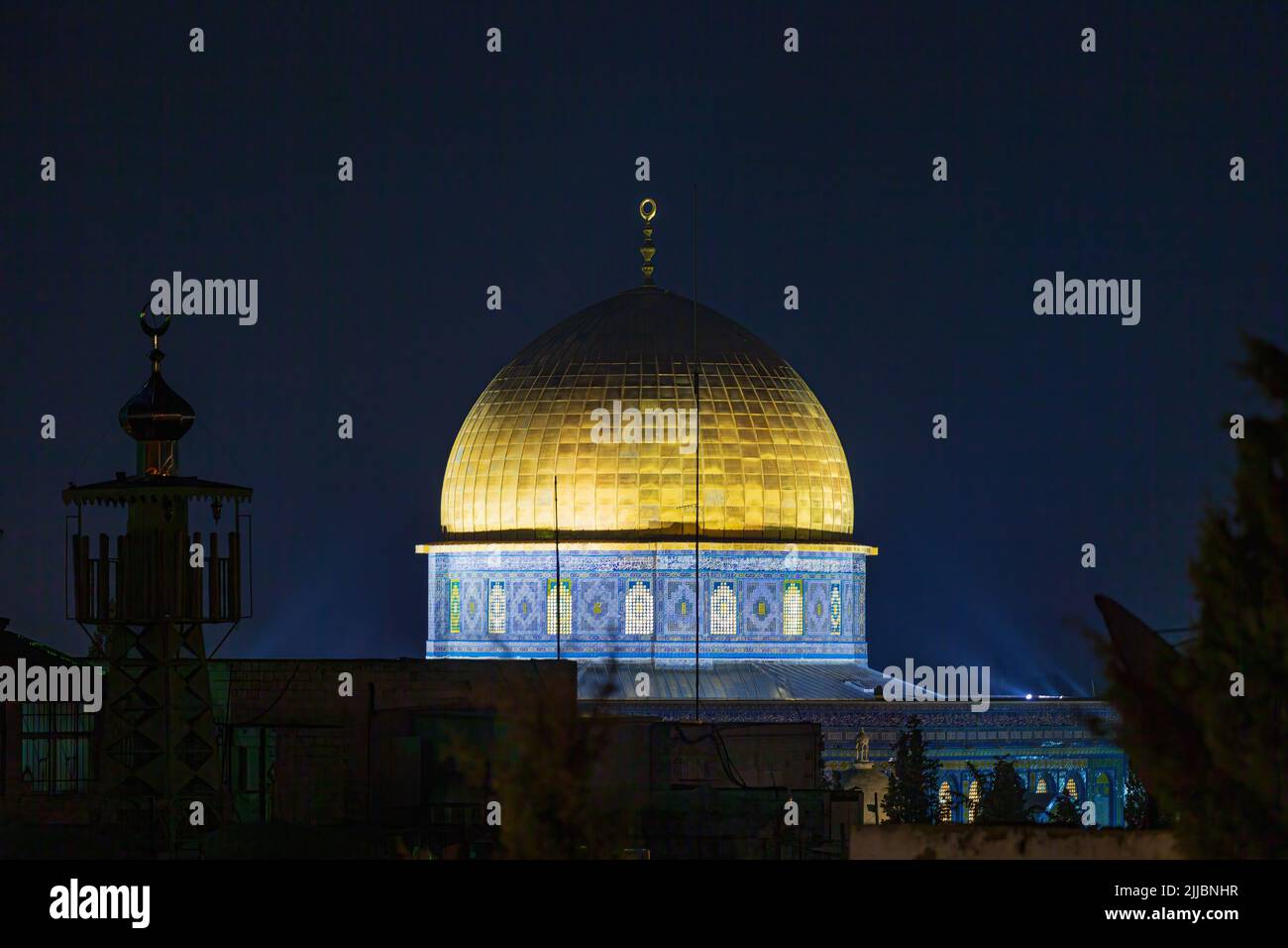 Nachtansicht des Goldenen Felsendoms in Jerusalem, Israel Stockfoto