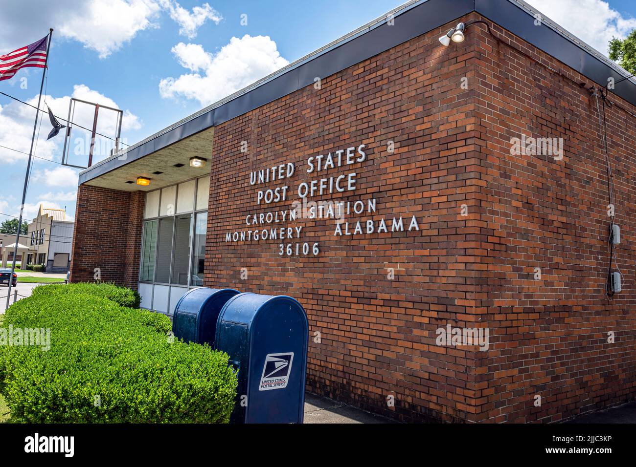 Montgomery, Alabama, USA - 4. Juli 2022: Postgebäude der Vereinigten Staaten in der Innenstadt von Montgomey, Alabama. Stockfoto