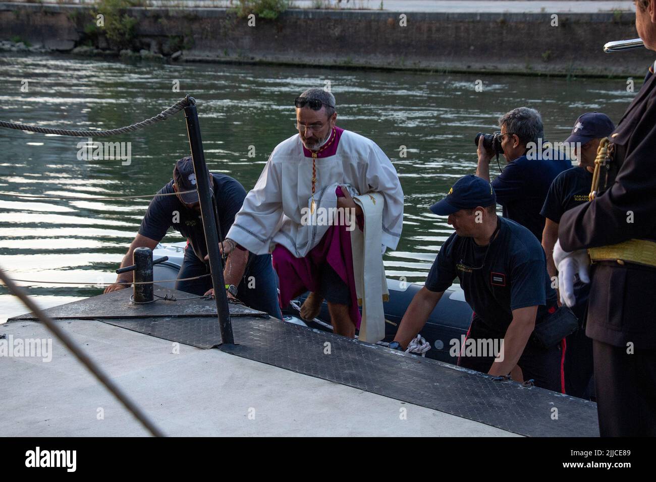 Roma fiume Tevere ponte Garibaldi processione della Madonna Fiumarola Stockfoto