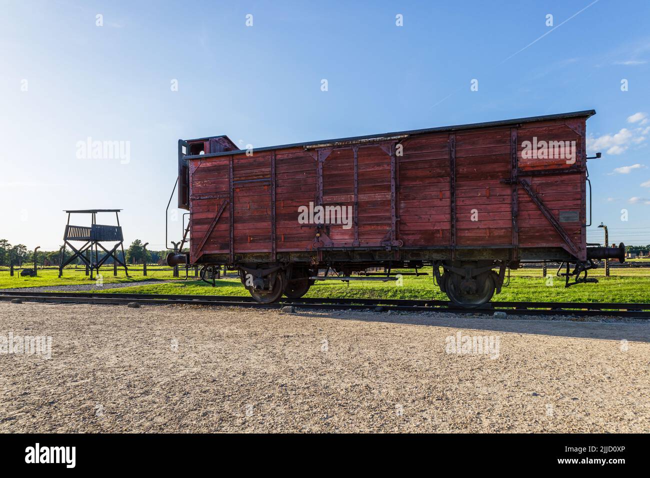 Einzelbahnkabine im Konzentrationslager Auschwitz-Birkenau. Oswiecim, Polen, 17. Juli 2022 Stockfoto