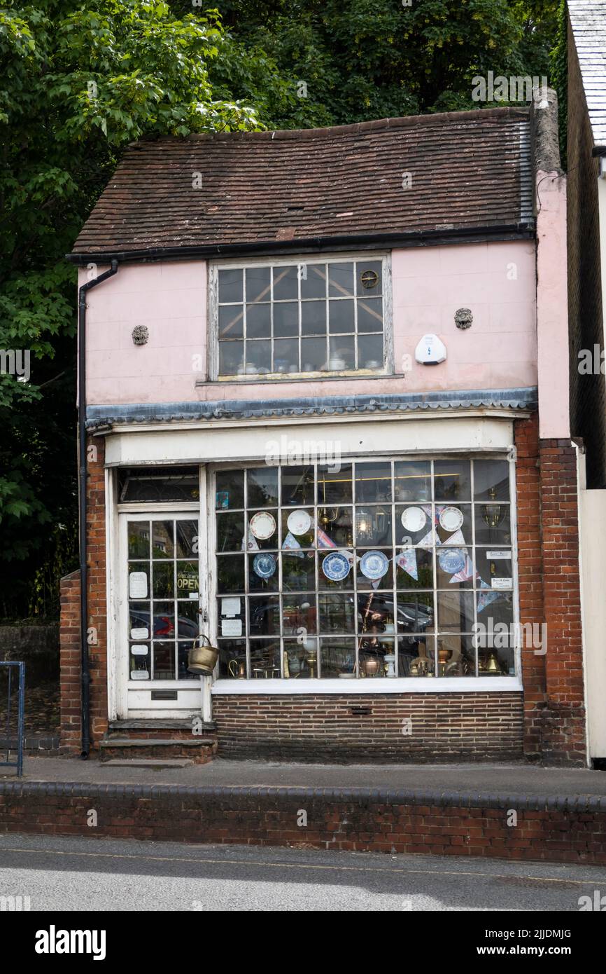 Noller Bertram Antiquitätengeschäft, London Road, Reigate, Surrey, England, Vereinigtes Königreich, Europa Stockfoto
