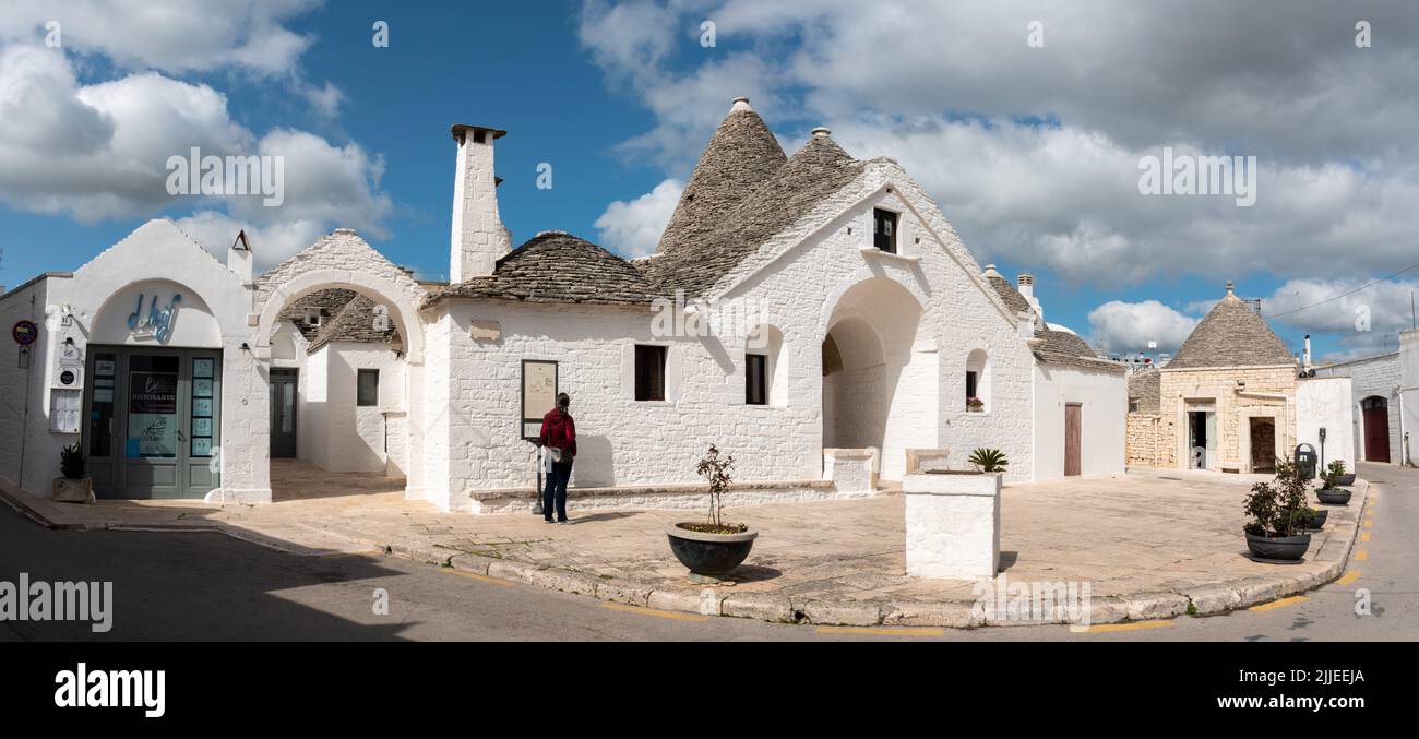 Berühmter Trullo Sovrano in Alberobello, Süditalien Stockfoto