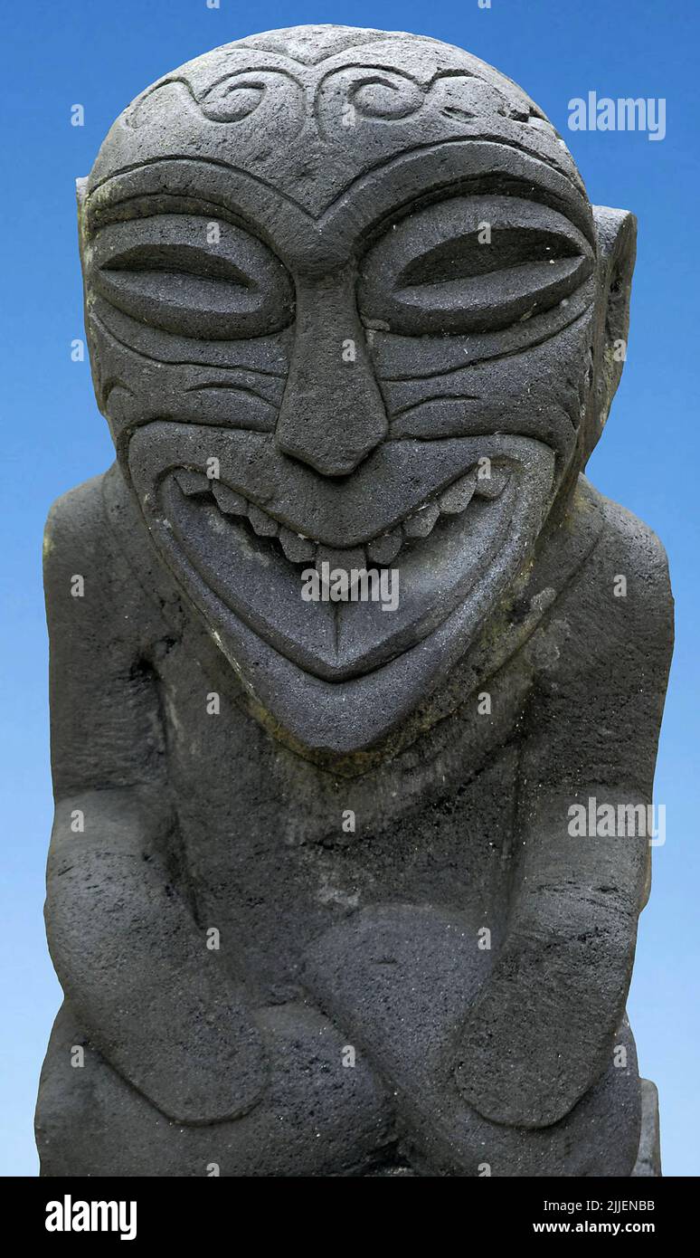 tiki-Statue von Bora Bora, Französisch-Polynesien Stockfoto