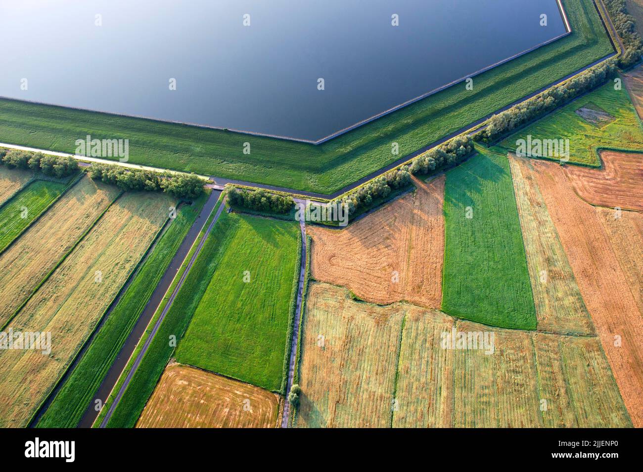Trinkwasserreservoir de Blankaart, Luftaufnahme, Belgien, Flandern, Diksmuide Stockfoto