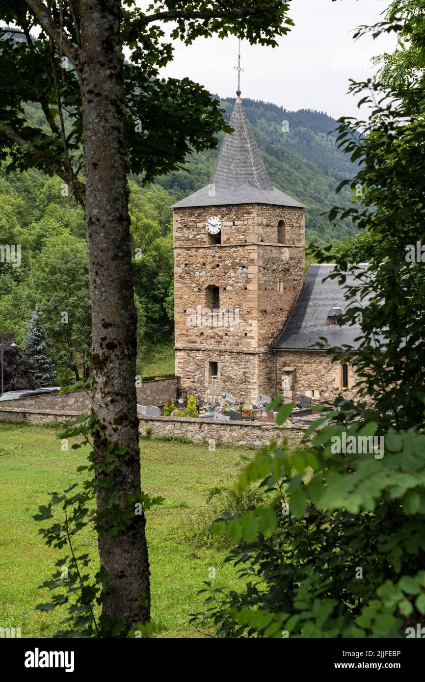 Dorf Génos, Louron-Tal, Eklastitanie, Gebirge der Pyrenäen, Frankreich Stockfoto