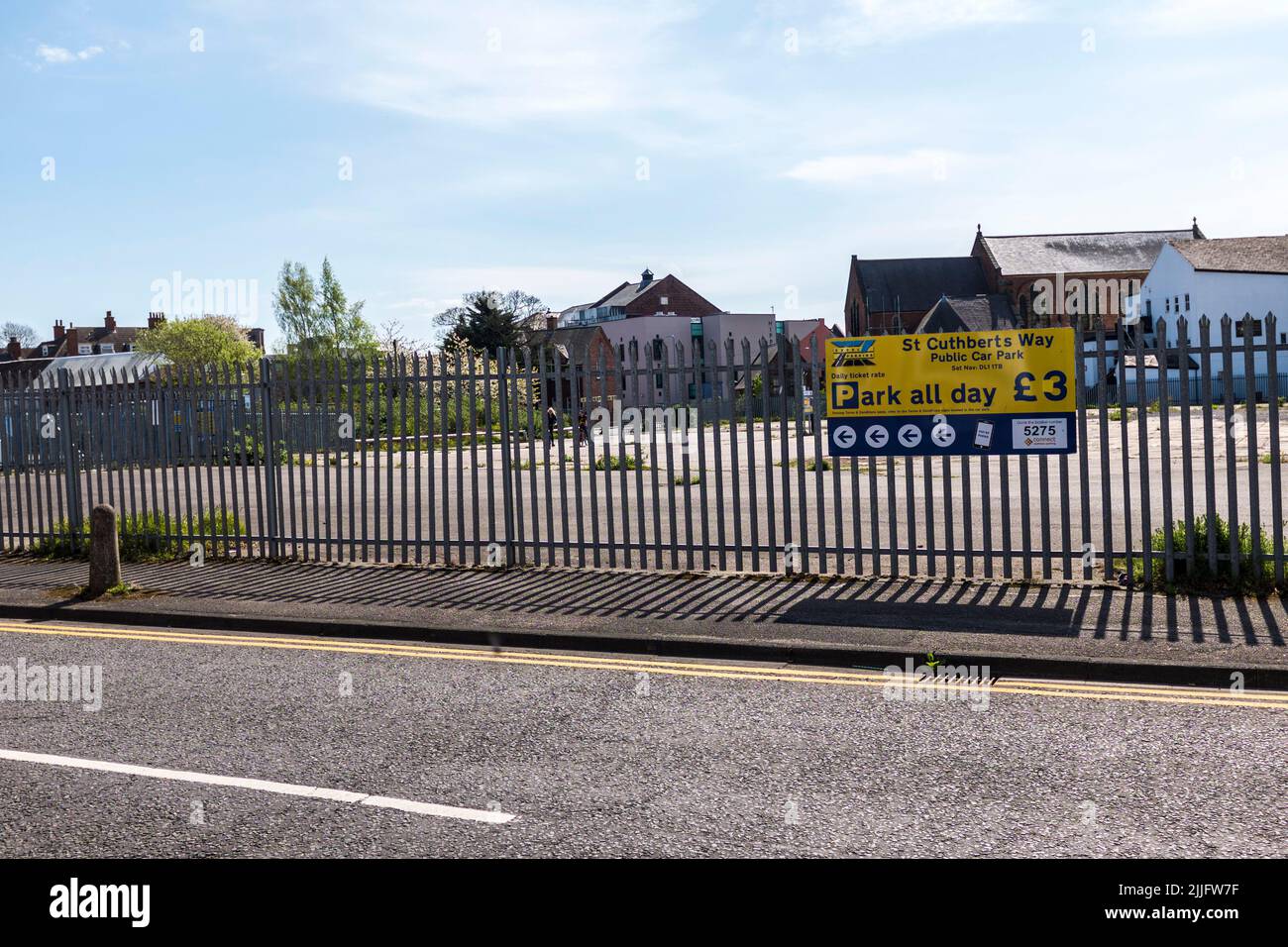 Darlington, Großbritannien. 25.. Juli 2022. Der Schatzkanzler Nadhim Zahawi gab bekannt, dass der ehemalige Parkplatz in Brunswick in der Stadt als Standort für das neue Treasury North-Gelände ausgewählt wurde. David Dixon/Alamy Stockfoto