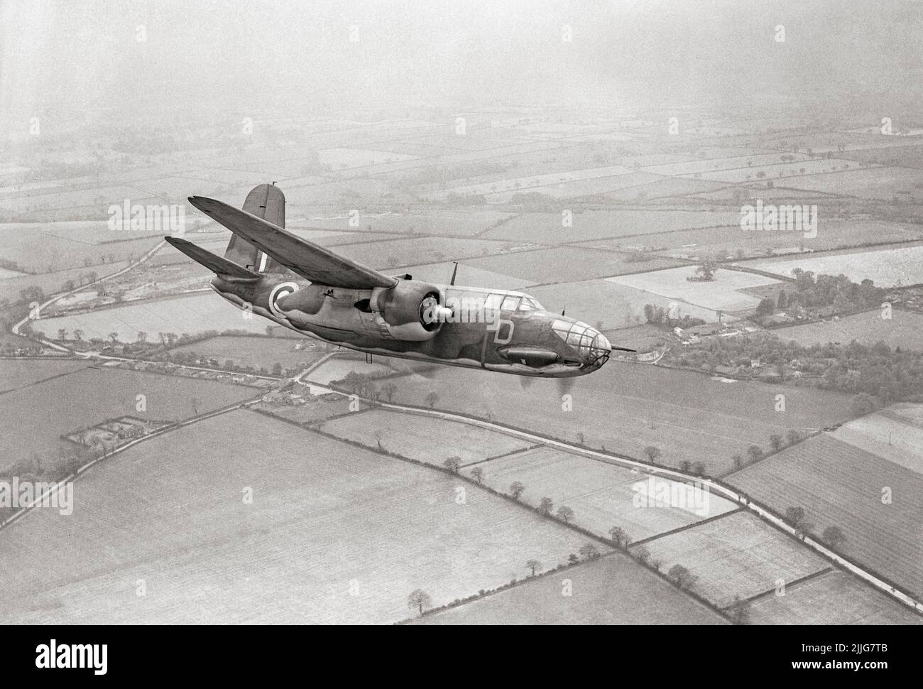 Ein Boston Mark III von No. 88 Squadron RAF mit Sitz in Attlebridge, Norfolk, im Flug. Es war ein amerikanischer mittlerer Bomber, Angriffsflugzeug, Nachteindringling, Nachtjäger und Aufklärungsflugzeug des Zweiten Weltkriegs Stockfoto
