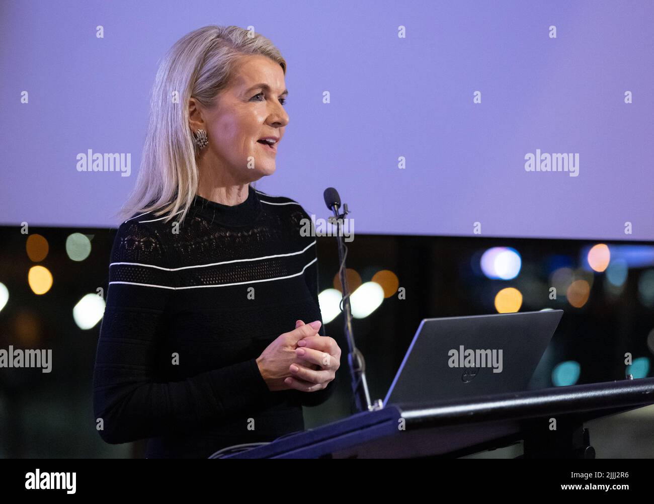 Ehemalige Politikerin Julie Bishop, die 2022 bei einer Veranstaltung in Melbourne sprach Stockfoto