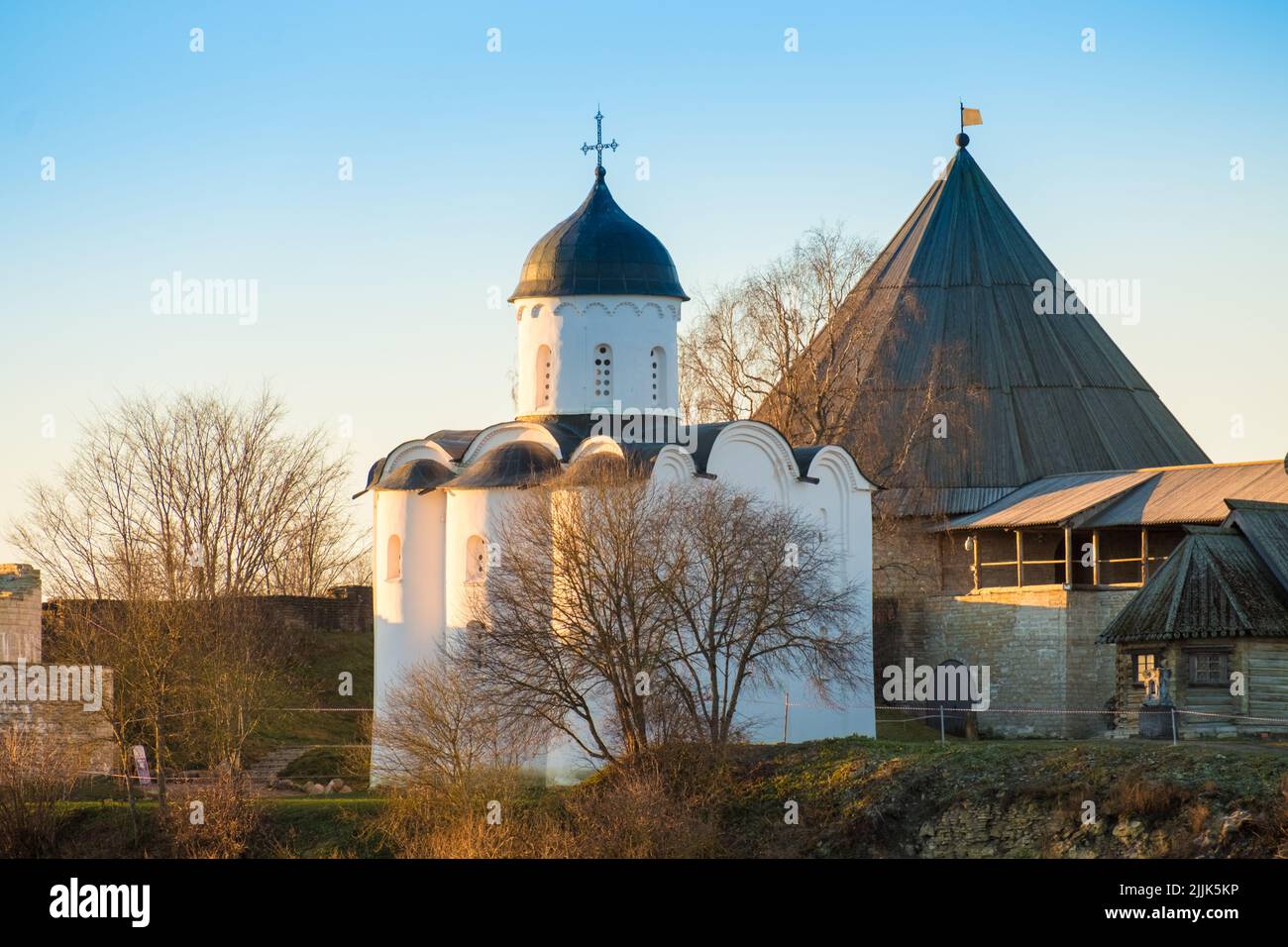 Dormition-Kathedrale auf der Selo von Staraya Ladoga, Wolkhovsky-Bezirk, Leningrad Oblast, Russland Stockfoto