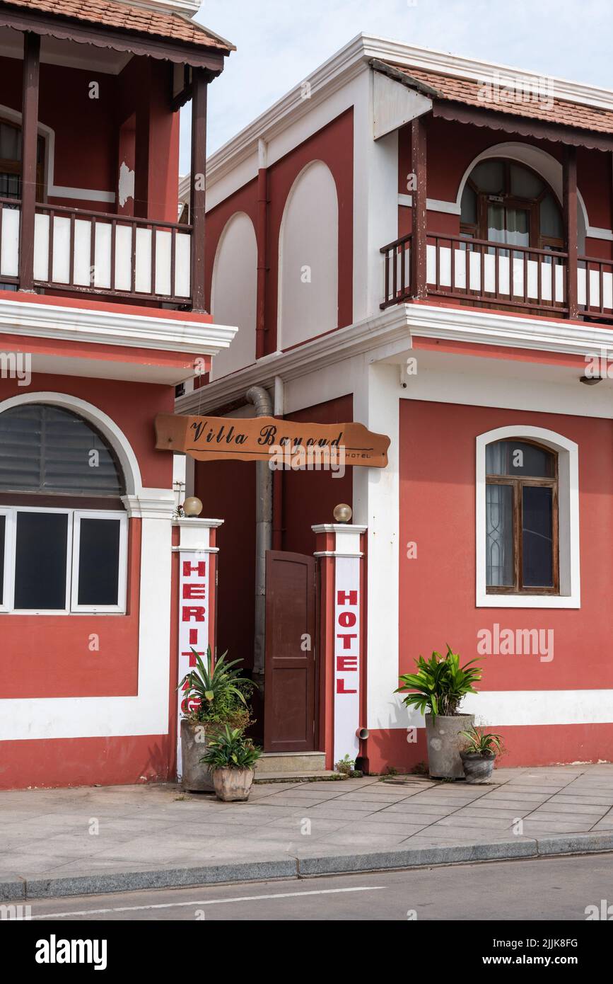 Wunderschöne französische Architektur und Gebäude im französischen Viertel Pondicherry in Indien Stockfoto