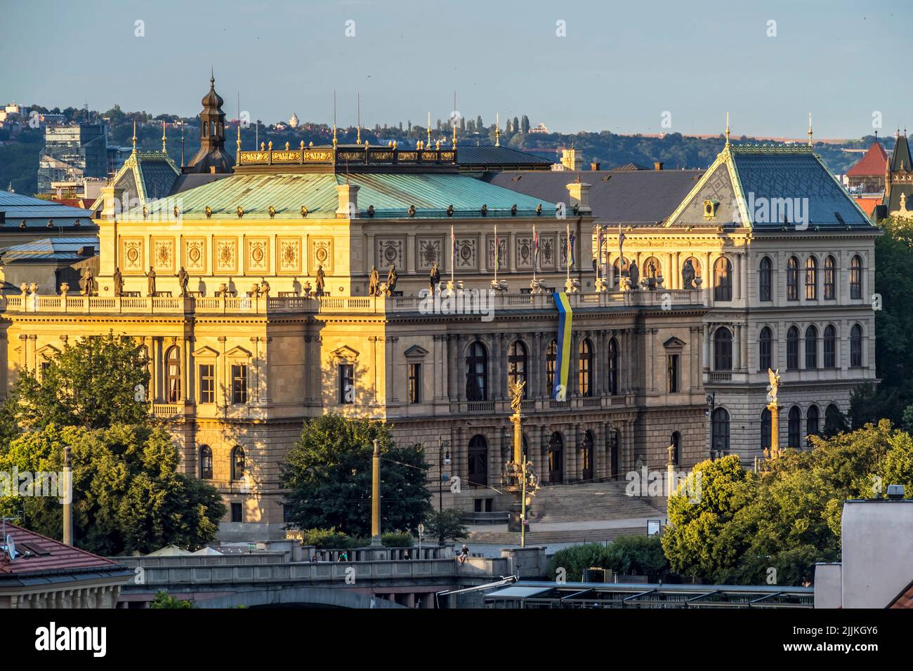 Abendsonne über Panorama der Stadt Prag Stockfoto