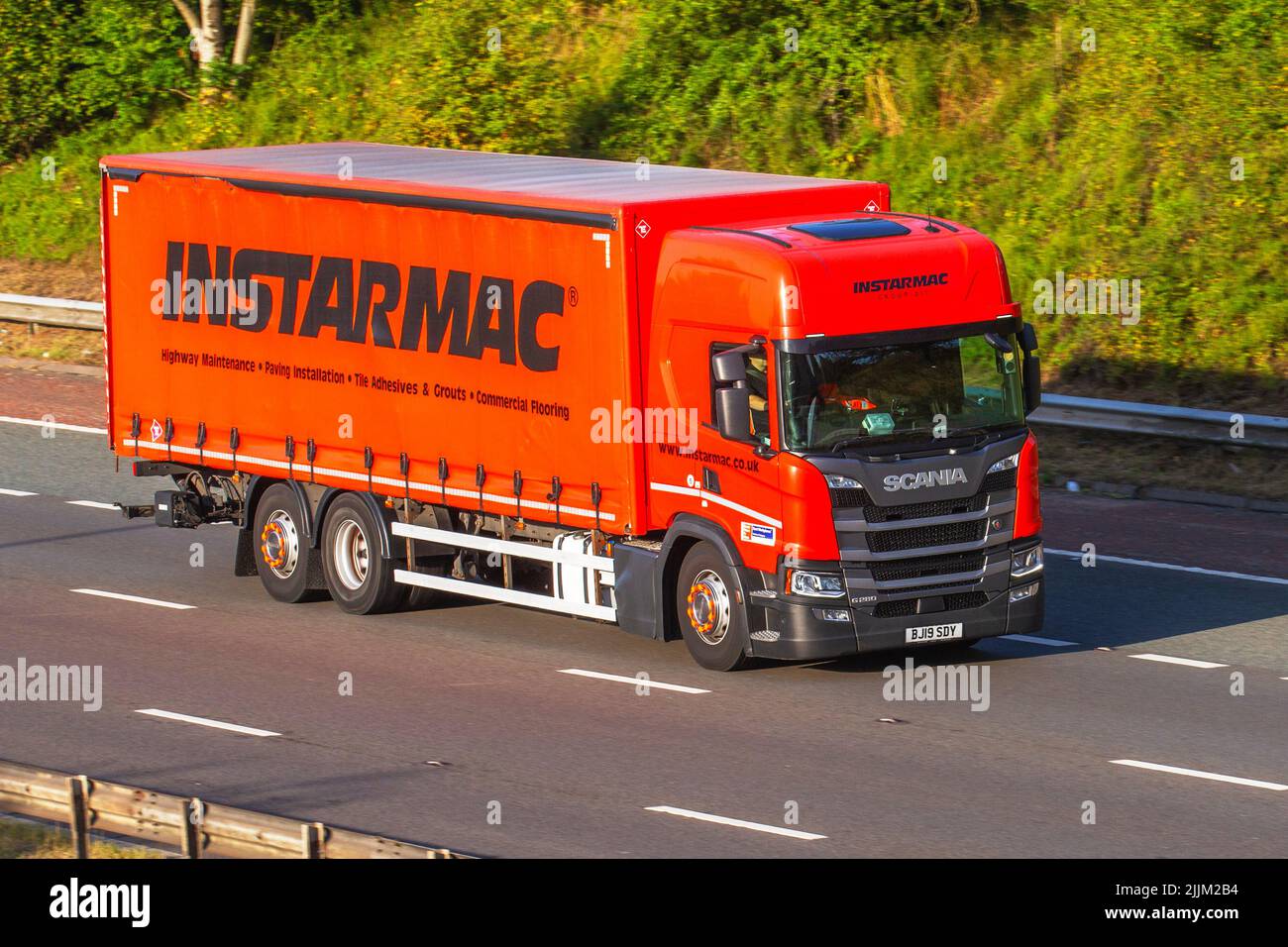 INSTARMAC Group Ltd Scania G280, P360 B 6x4 9290cc Dieselfahrzeuge Stockfoto