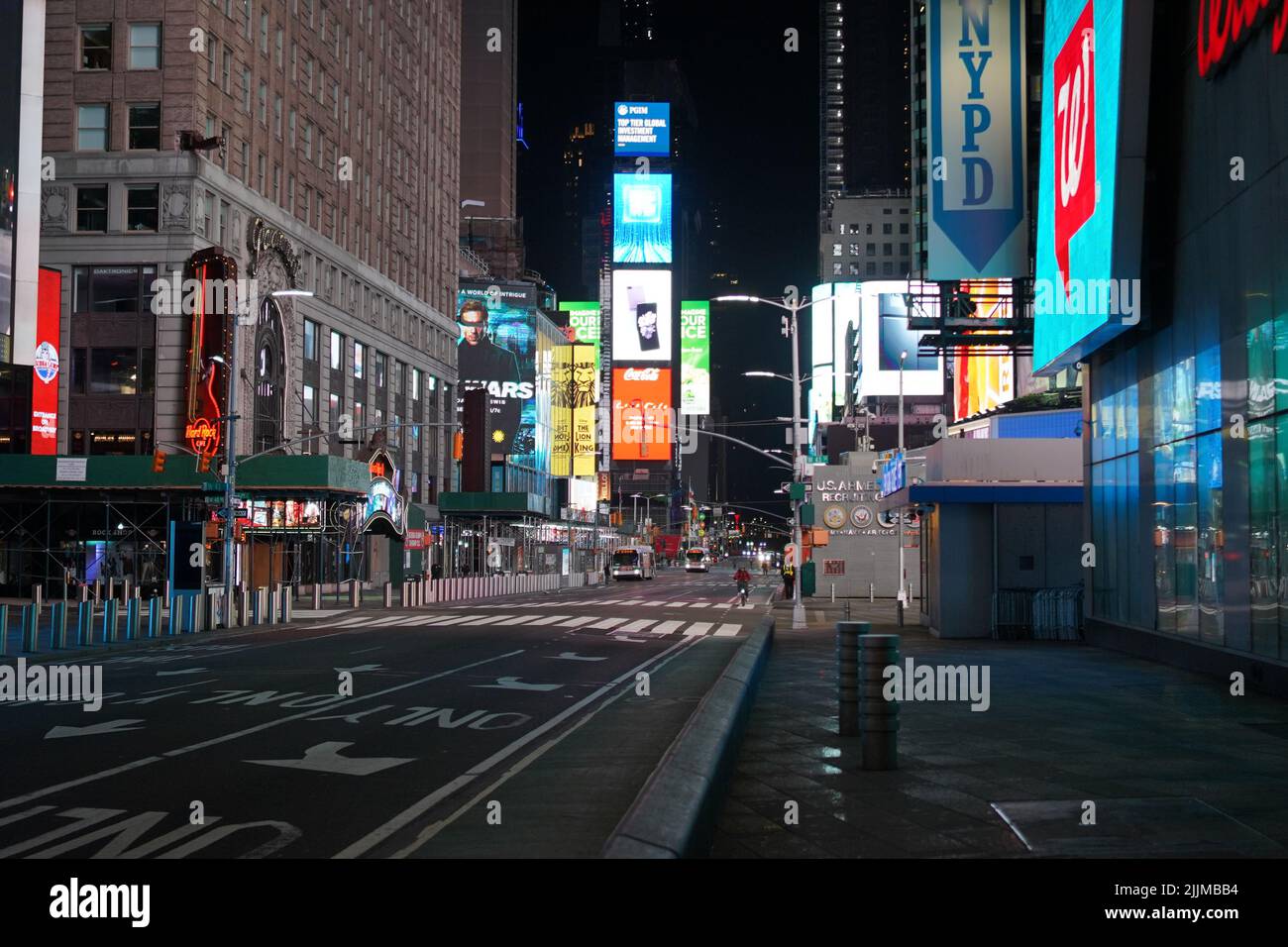 Eine malerische Aussicht auf den Time Square während der COVID-Sperre in New York, USA Stockfoto