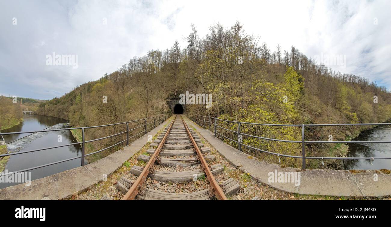 Eine schöne Aufnahme eines Zuges Stockfoto