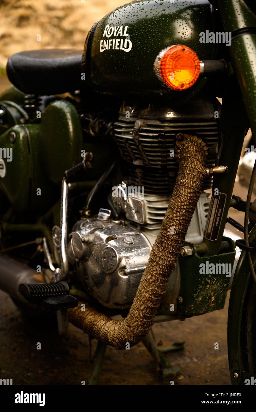 Nahaufnahme des Motors Royal Enfield 500 Classic Stockfoto