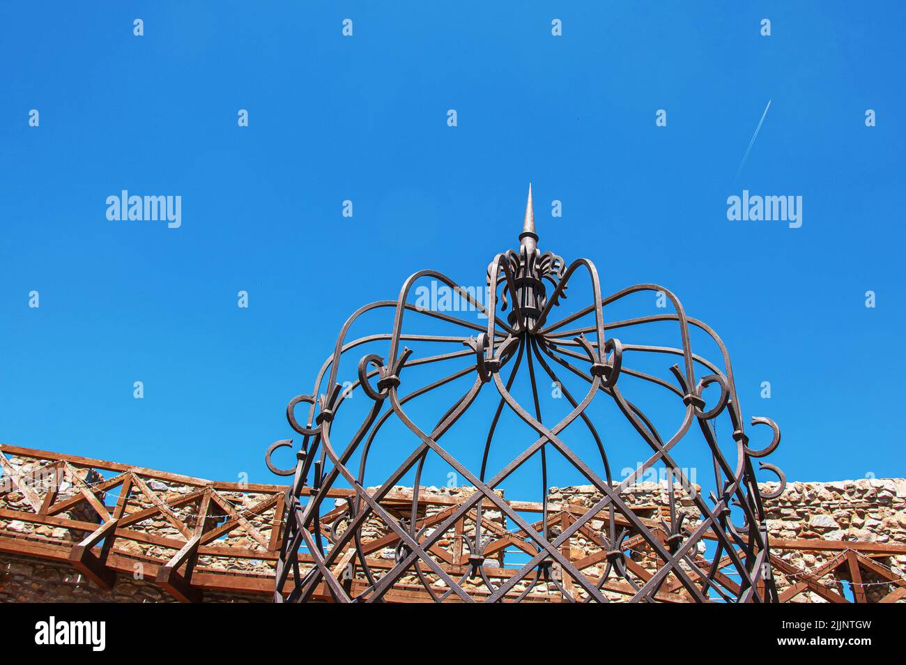 Nitra, Slowakei - 06.12.2022: Burg in der Stadt Nitra, Slowakei. Wir wünschen uns alles gute auf der Spitze von Nitra Grad. Stockfoto Nitra, Slowakei - 06.12.2022: Burg in der Stadt Nitra, Slowakei. Wir wünschen uns alles gute auf der Spitze von Nitra Grad. Stockfoto