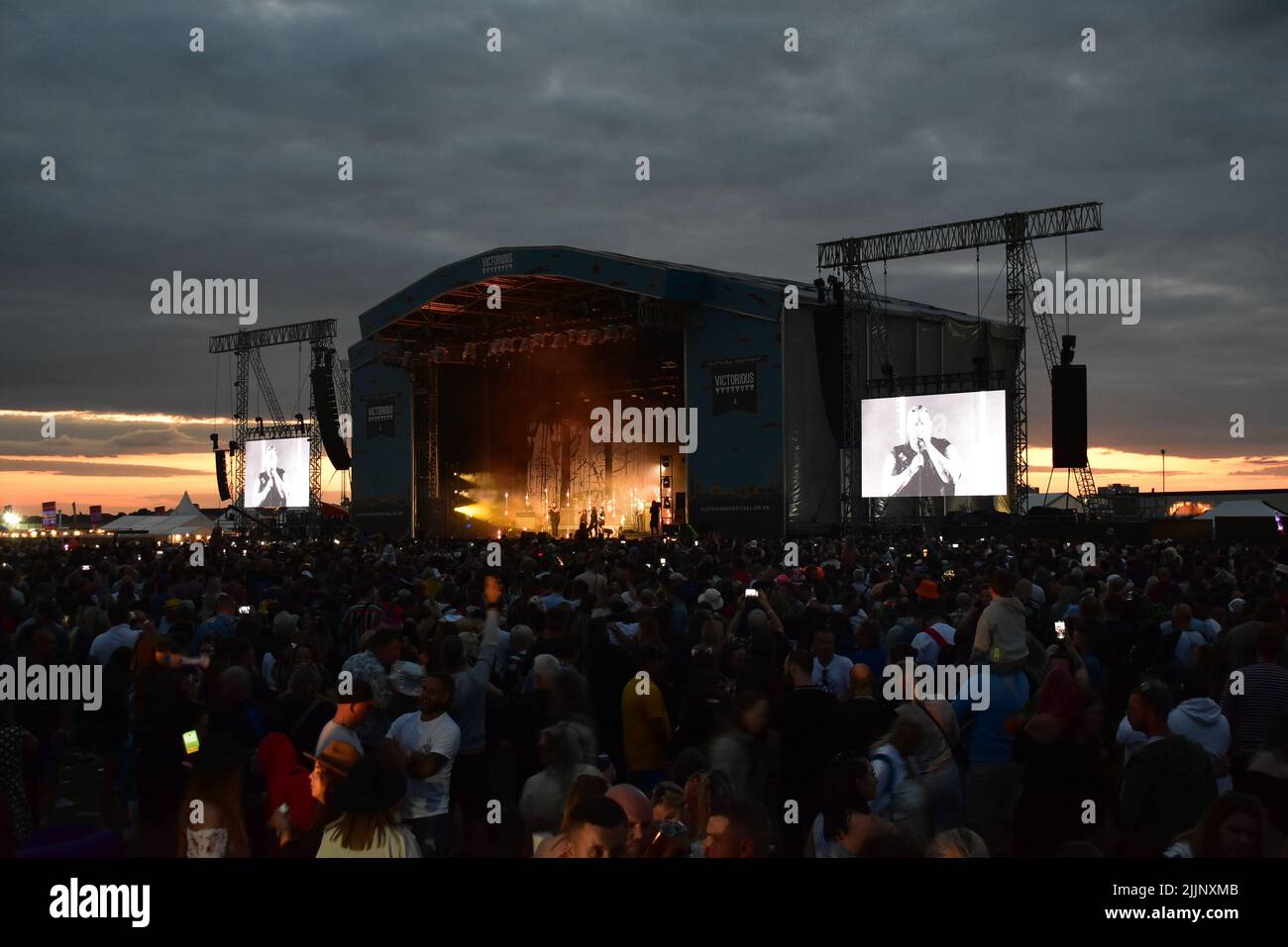 RAG n Bone man live auf der Bühne im Konzert, Tag 2 des Victorious Festival 2021 Stockfoto