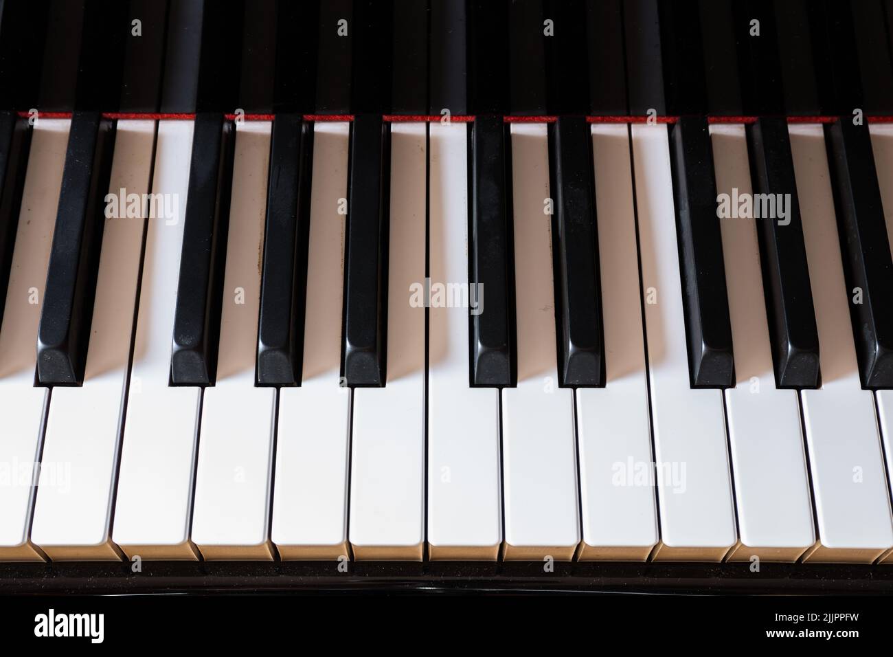 Eine Nahaufnahme von Klaviertasten Stockfoto