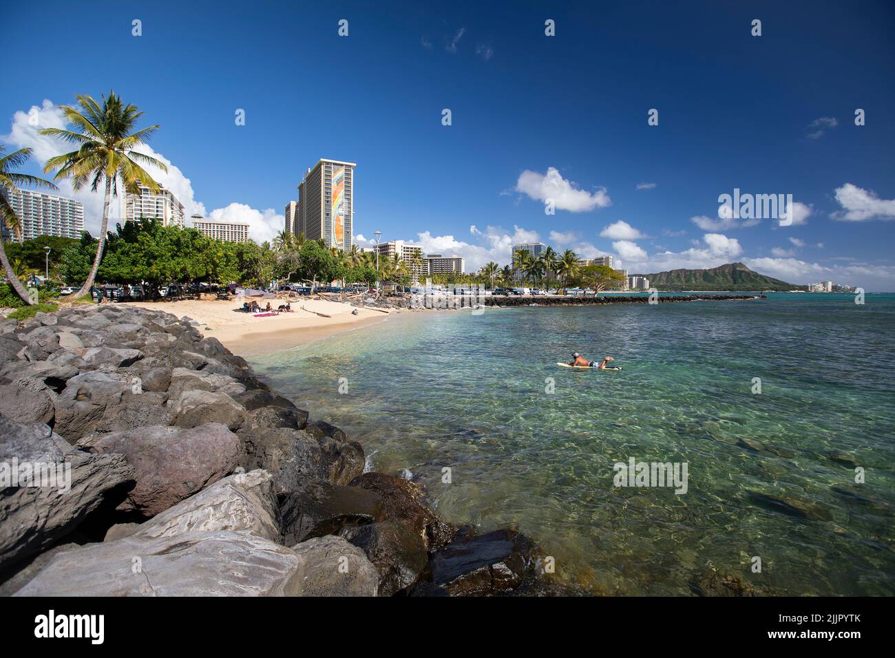 Ein Fernblick auf das Hilton Hawaiian Village Waikiki Beach Resort in Honolulu Stockfoto