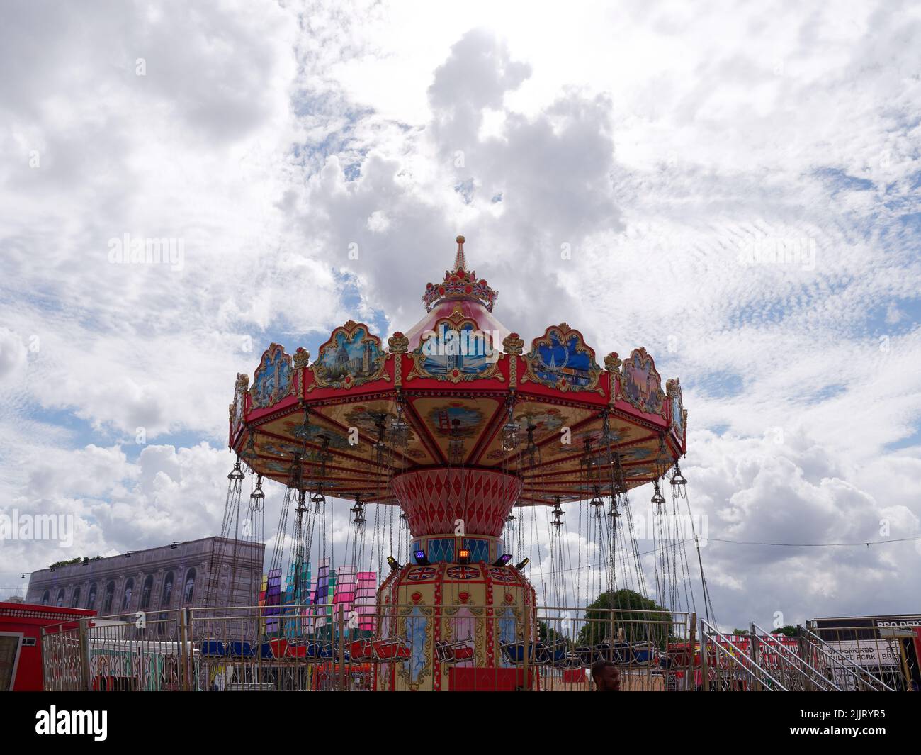 London, Greater London, England, 30 2022. Juni: Schaukelfahrt auf dem Messegelände, auch bekannt als Schaukelfahrt im BST Byde Park Stockfoto