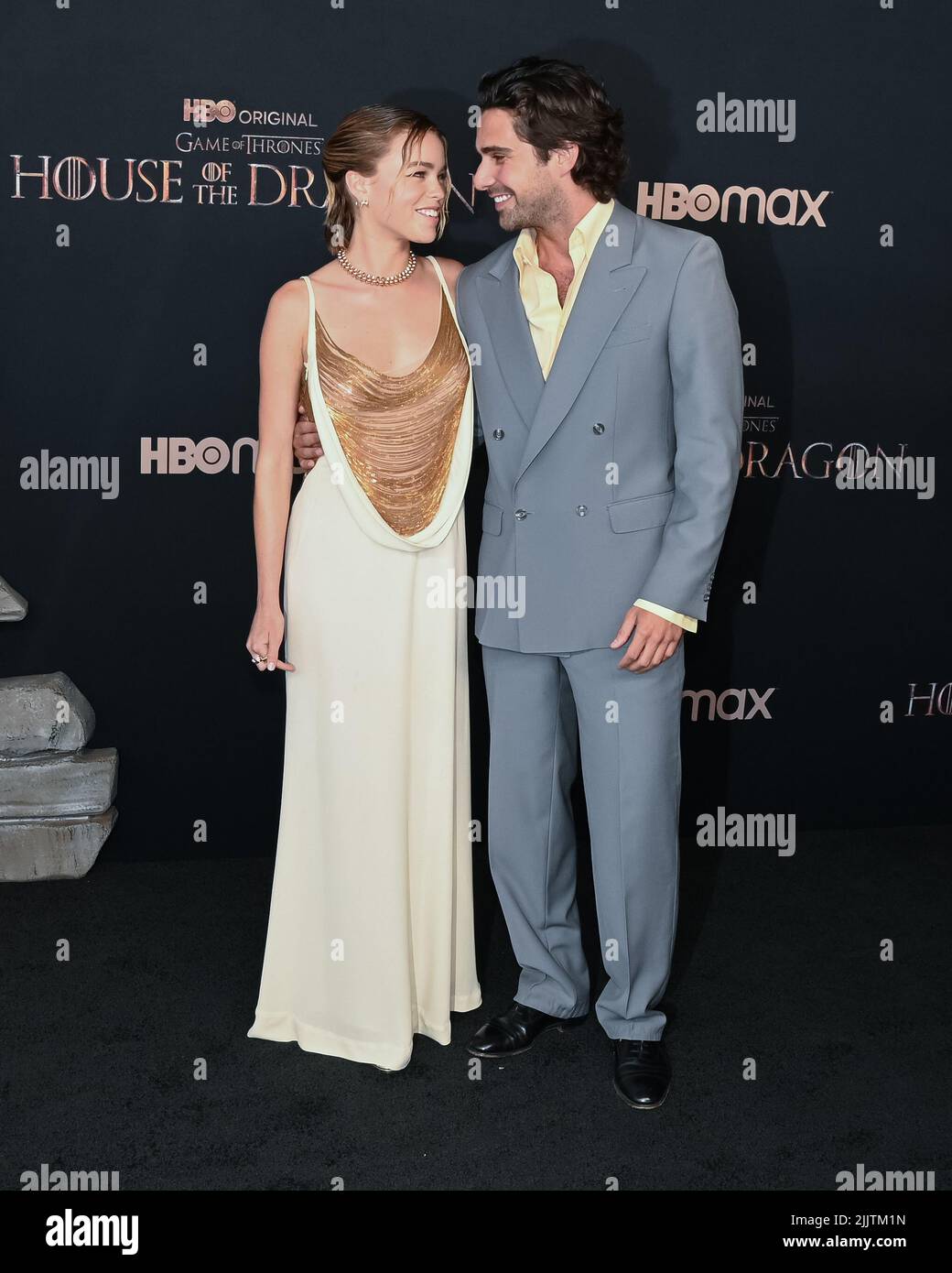 Filme Und Serien Von Fabien Frankel Fabien frankel milly alcock -Fotos und -Bildmaterial in hoher Auflösung