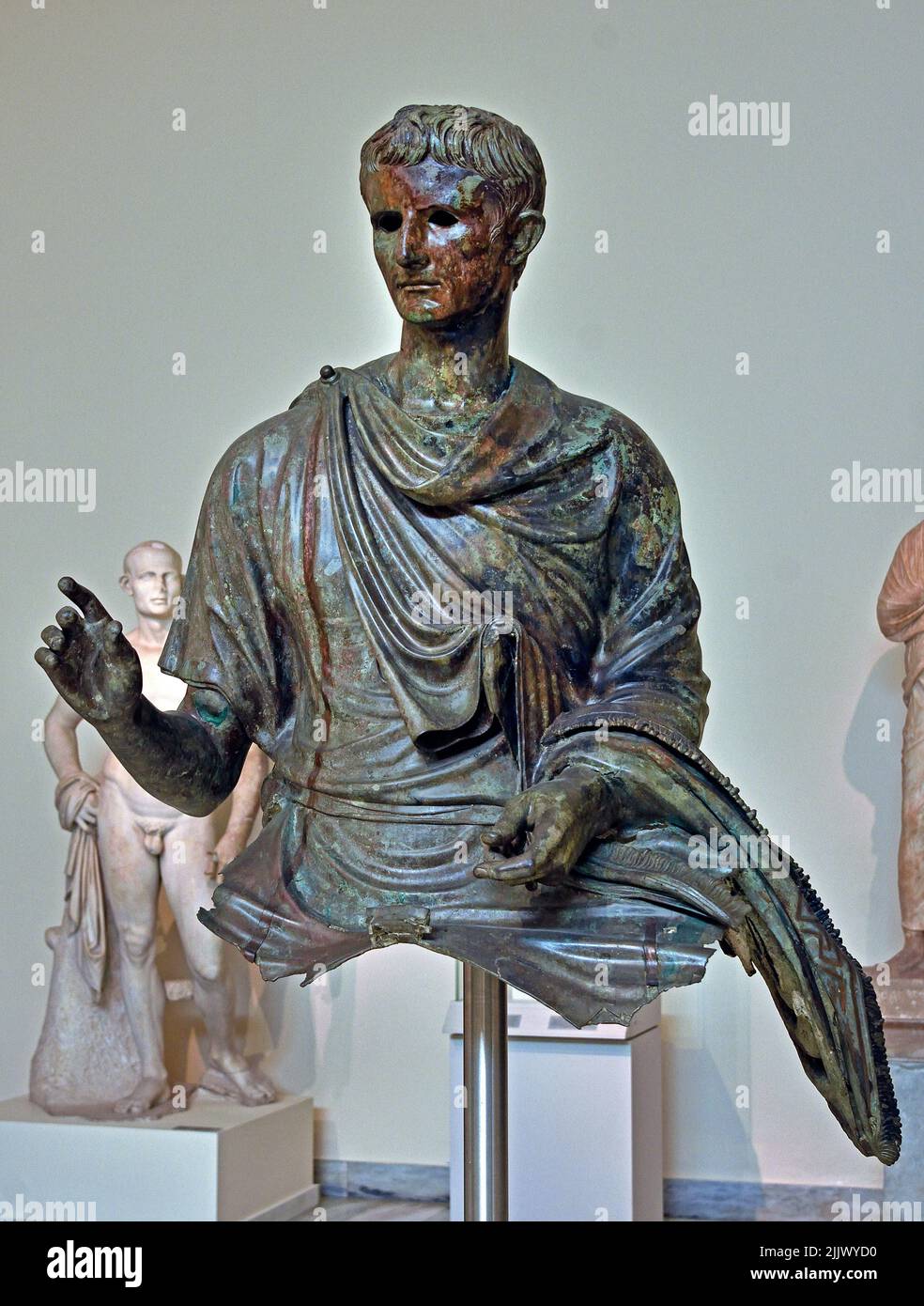 Römische Bronzestatue, römischer Kaiser Augustus, 12-10 v. Chr., gefunden im Ägäischen Meer, Insel Euboea, Archäologisches Nationalmuseum in Athen. Stockfoto