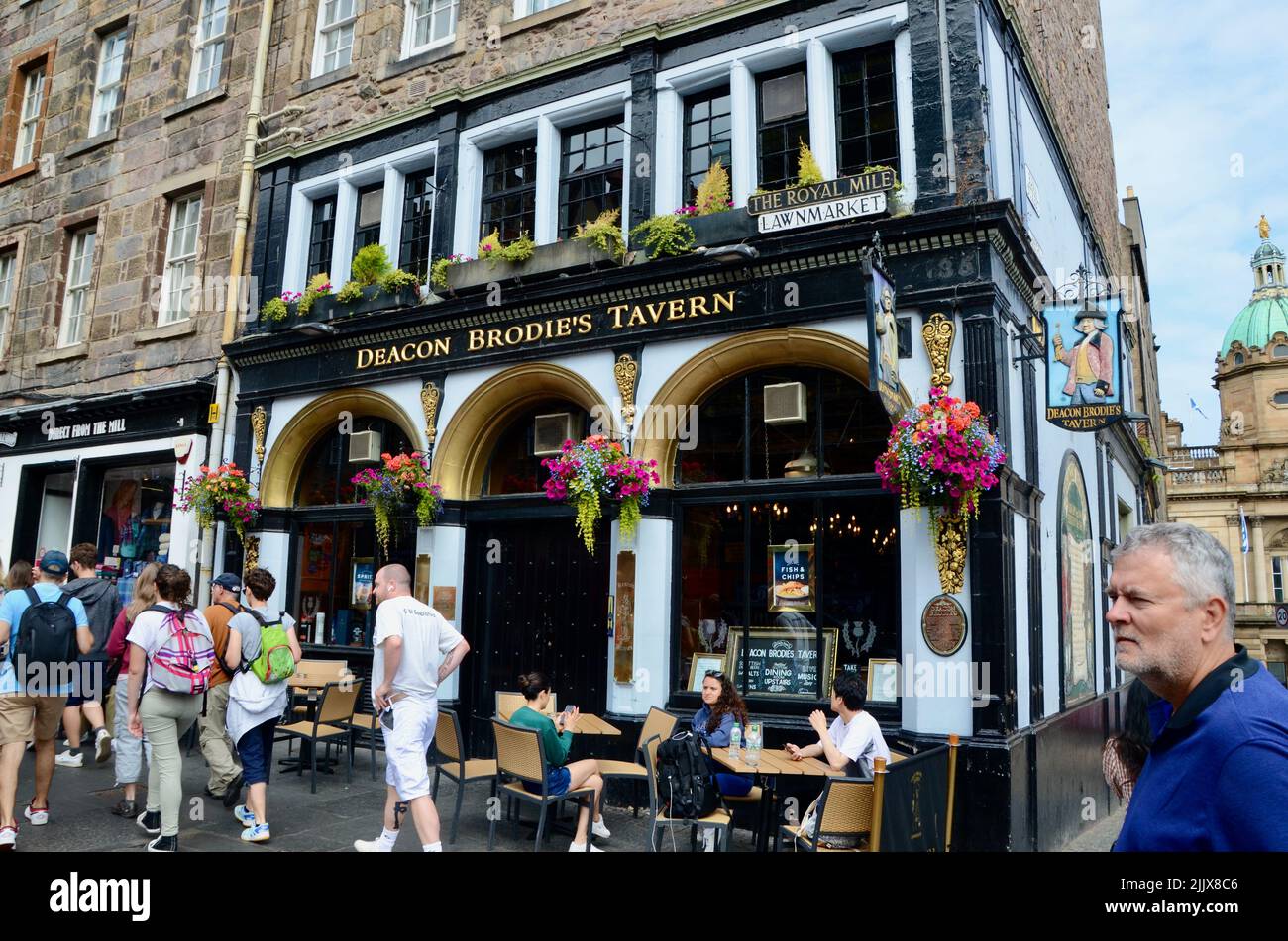 Deacon brodies Taverne Rasenmarkt edinburgh Royal Mile schottland im Sommer 2022 Großbritannien Stockfoto