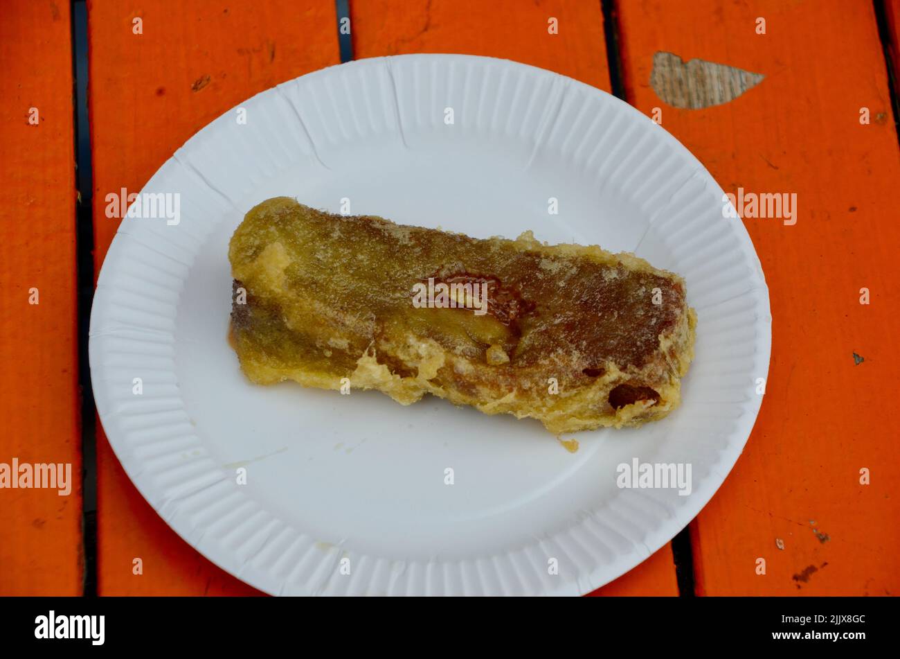 Frittierte marsBar im Batter edinburgh Royal Mile scotland im Sommer 2022 in Großbritannien