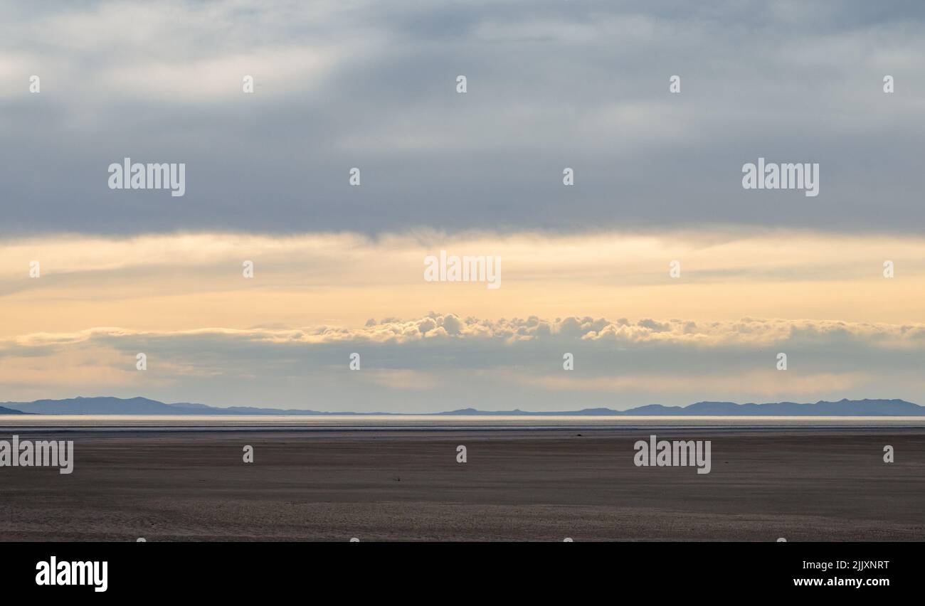 Ausgetrockneter Great Salt Lake, Utah. Dürre, globale Erwärmung, Probleme mit dem Klimawandel Stockfoto