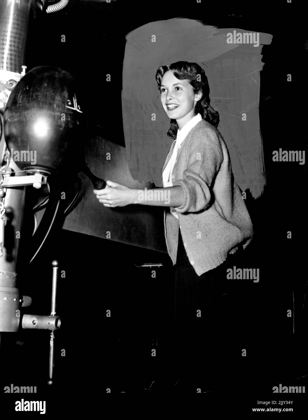 Leigh - Ward ... Heutzutage sieht alles „Leigh“ nach Hollywood aus. Und wenn der Leigh Janet heißt, ist das kein Wunder. Die junge Frau, die in ihrem ersten Bild, „The Romance of Rosy Ridge“ gegenüber Van Johnson, berühmt wurde, bewies, dass sie kein „Blitz in der Pfanne“ ist. Im Gegenteil, sie ist eine Schauspielerin mit seltenen dramatischen Fähigkeiten und beweist es der Welt mit ihrer Performance als ergreifender Selbstmord in „If Winter Comes“, M-G-Ms Verbildlichung von A.S.M. Hutchinsonts berühmter Roman. Holen Sie sich Ihre Gewerkschaftskarte, Janet?. 30. Dezember 1948. Stockfoto