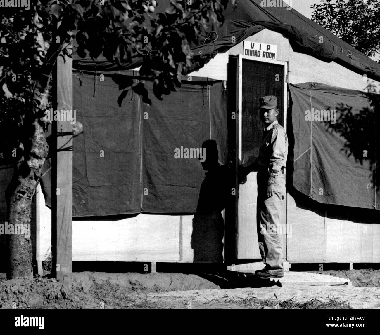 Generalmajor Sun Paik - C. G. 1. R.O.K Corps. 13. August 1951 Stockfoto