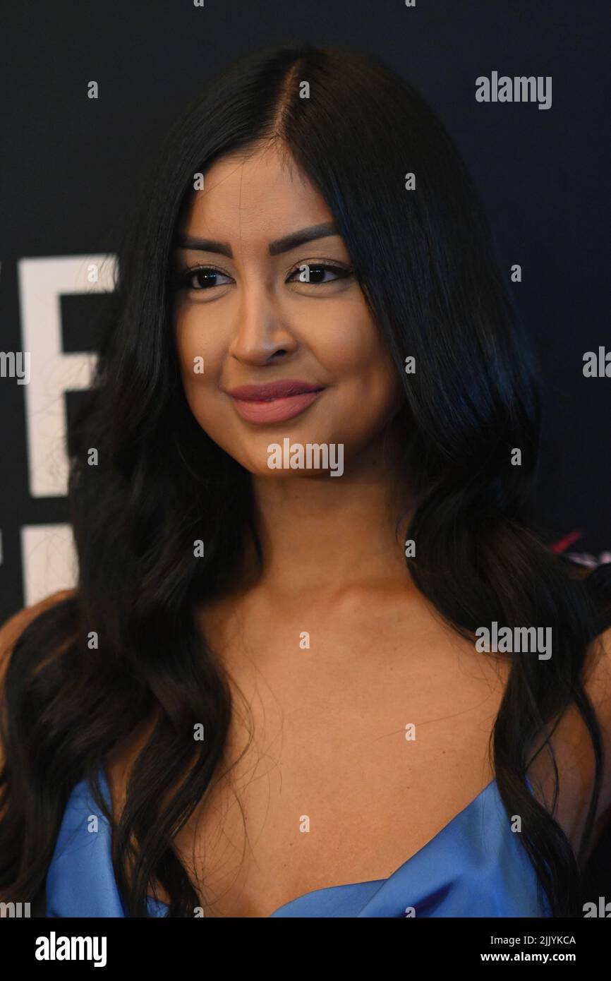 London, Großbritannien. 28.. Juli 2022. Farah Sattaur nimmt an den „GIVE THEM WINGS“-Filmpremieren auf dem Leicester Square Teil, bevor sie am 1.. August in London, Großbritannien, veröffentlicht wird. - 28. Juli 2022. Quelle: Siehe Li/Picture Capital/Alamy Live News Stockfoto