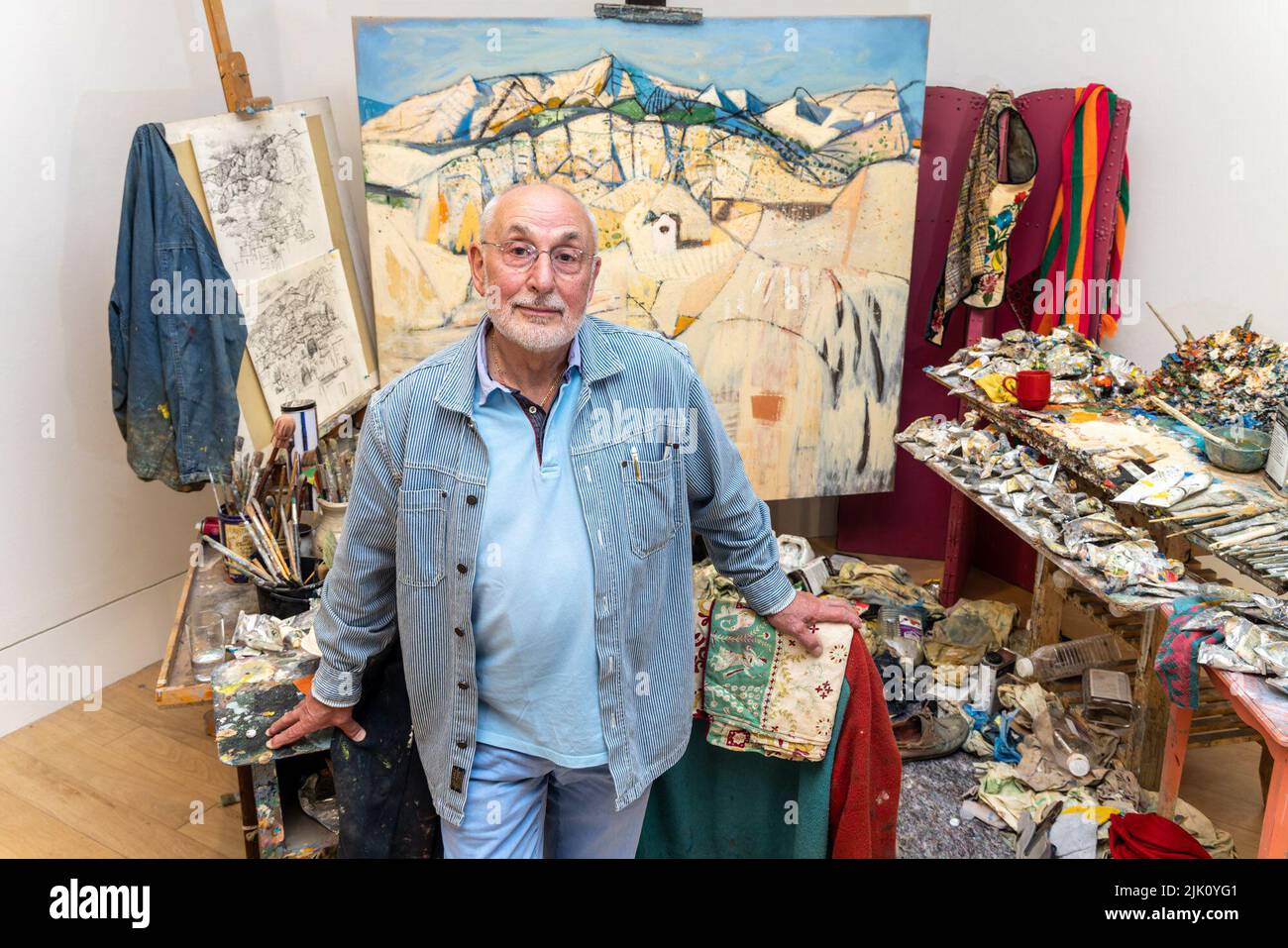 Edinburgh, Großbritannien. 29.. Juli 2022. Im Bild: Zeitgleich mit dem 80.. Geburtstag von Leon Morocco zeigt die Royal Scottish Academy eine bedeutende Heimausstellung der Künstler. Die Ausstellung umfasst 65 Jahre Praxis und umfasst frühe Zeichnungen, bisher unsichtbare Gemälde und eine Auswahl von Morroccos jüngsten Arbeiten. Kredit: Rich Dyson/Alamy Live Nachrichten Stockfoto