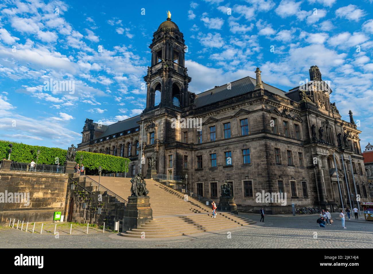 Die Arte Academy Dresden mit der Bruhl-Terrasse, Dresden, Sachsen, Deutschland, Europa Stockfoto