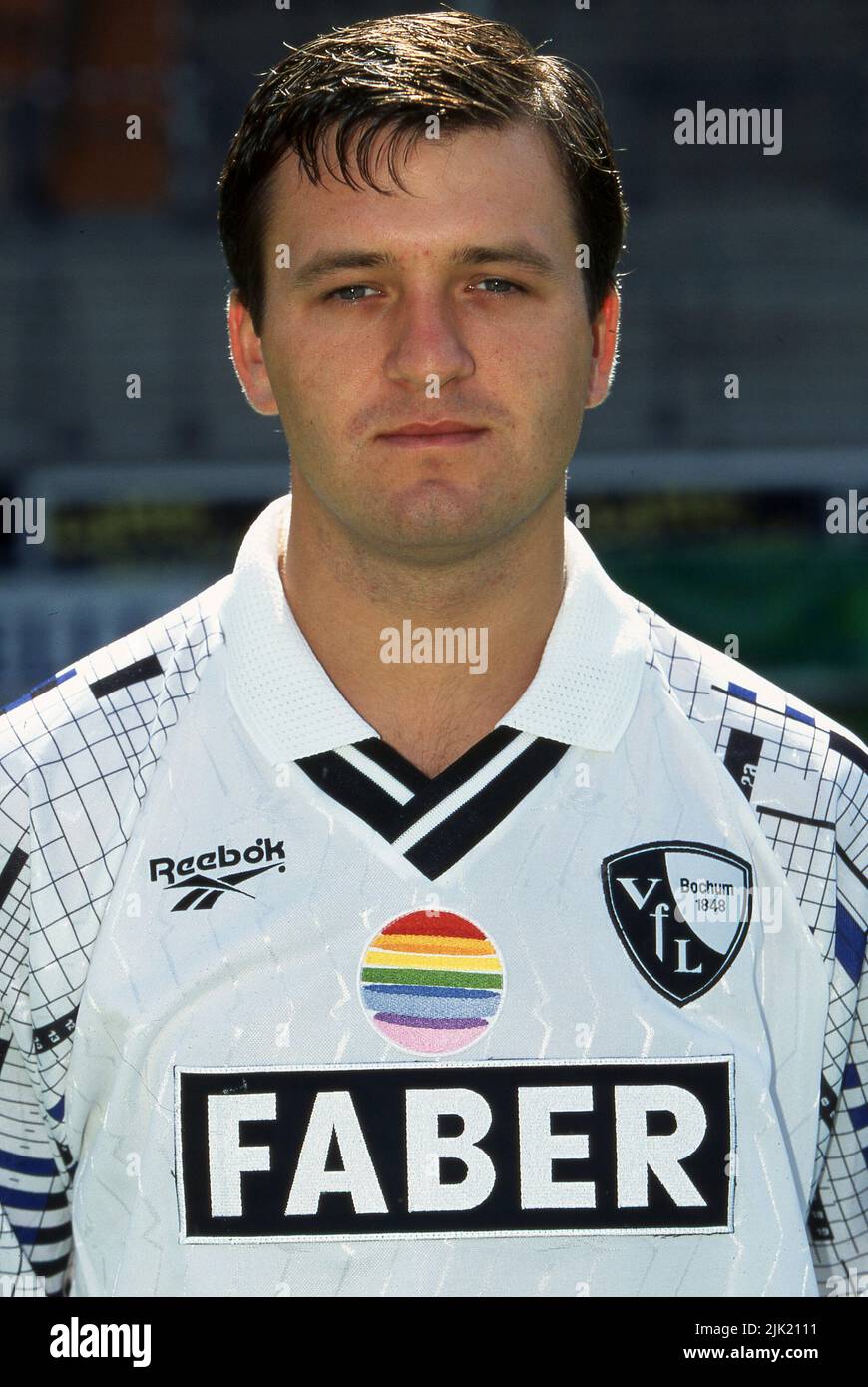 Deutschland. 05.. Mai 2021. firo Fußball, Fußball, 1.Bundesliga, Saison 1996/1997, Archivfoto, 96/97 Archivbilder, VfL Bochum, Fotosession, 1996 Henrik Balusynski, Half figure, Portrait Credit: dpa/Alamy Live News Stockfoto