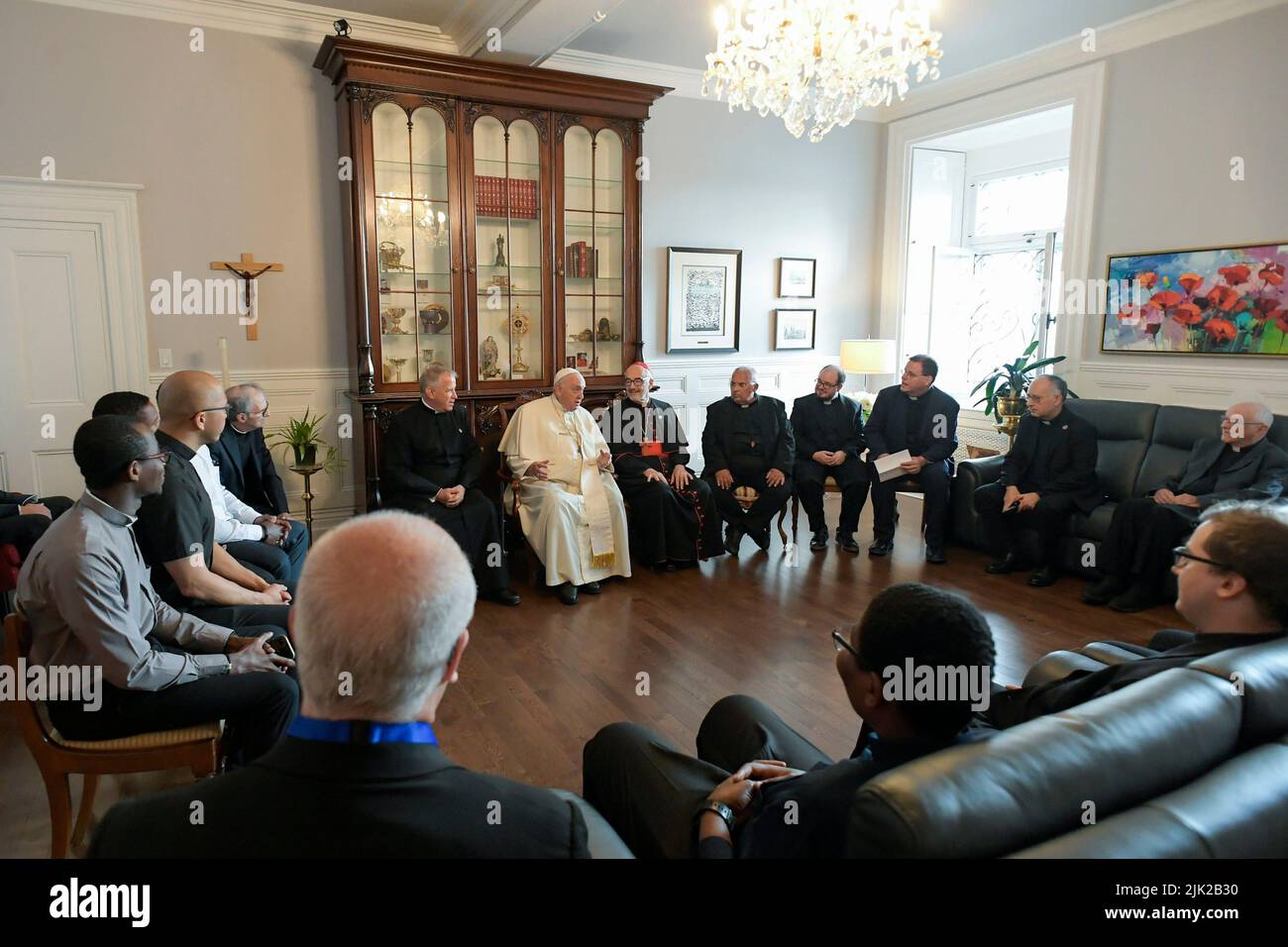 Quebec, Kanada, 29. Juli 2022. Papst Franziskus bei einem Treffen mit den in Kanada anwesenden Mitgliedern der Gesellschaft Jesu (Foto: Vatican Media). Quelle: Vatican Media/Picciarella/Alamy Live News Stockfoto