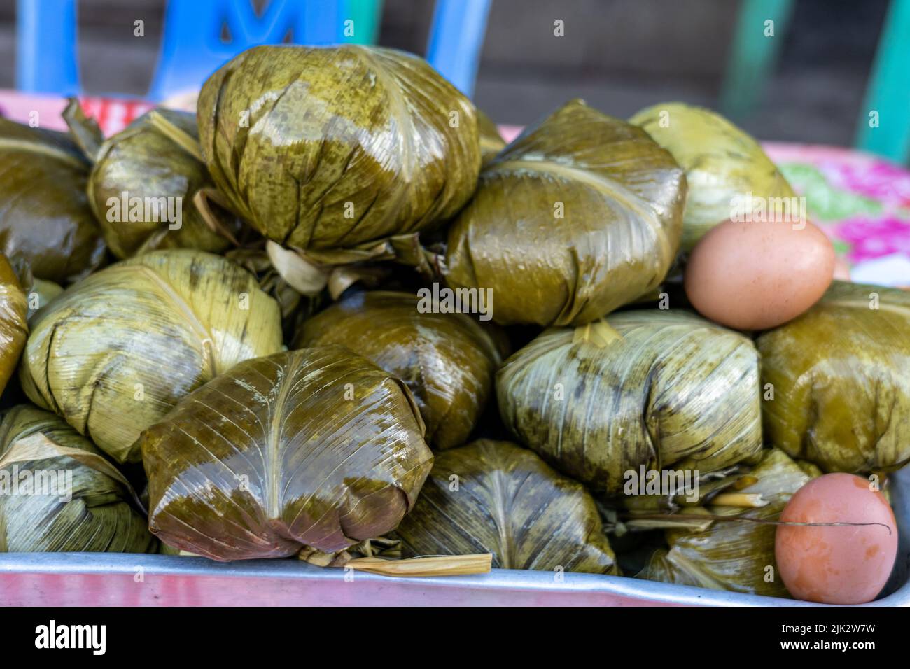 Traditionelle Juanes zum Verkauf auf dem Belen Markt in Peru Stockfoto