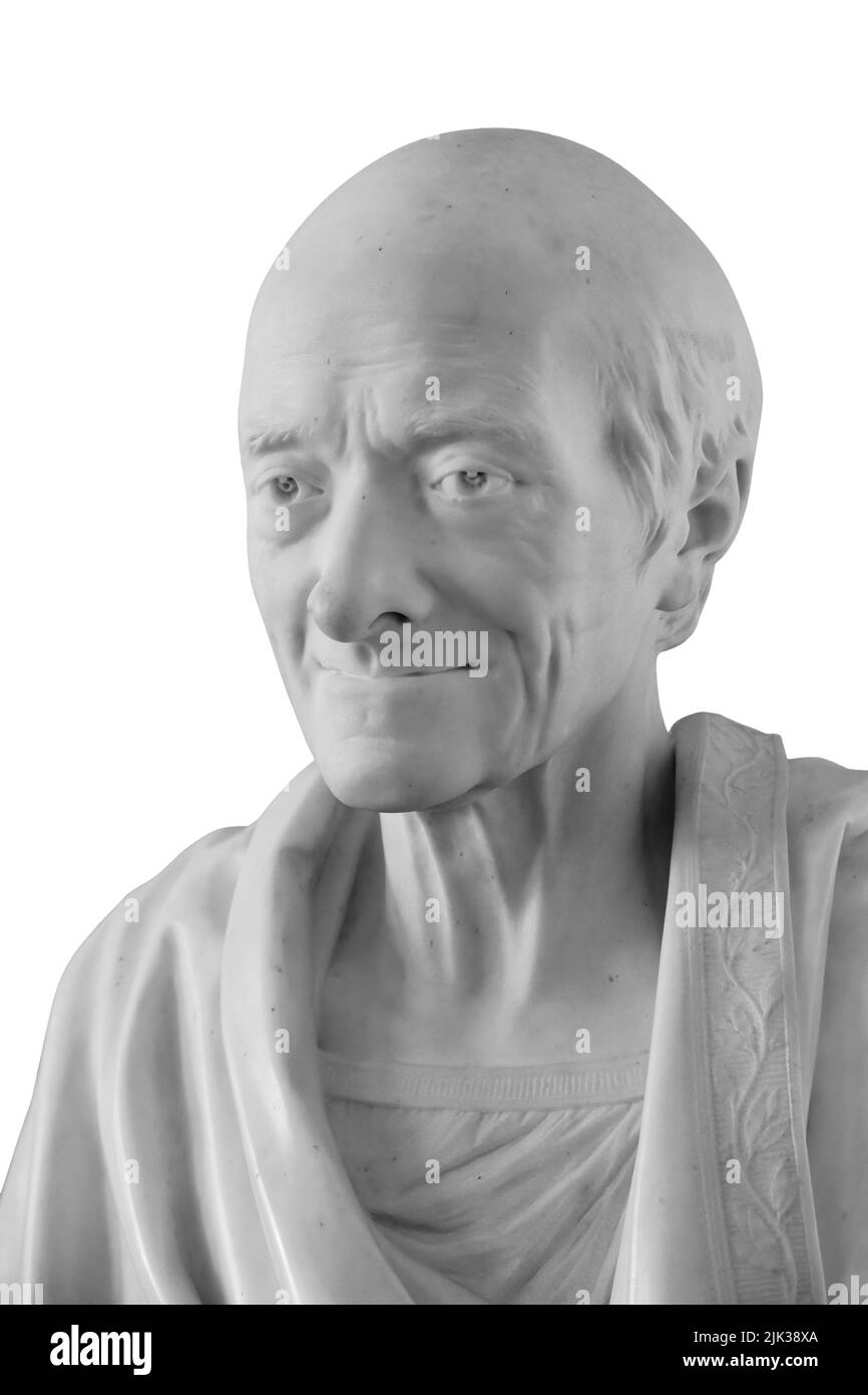 Statue des berühmten französischen Philosophen Voltaire, isoliert auf Weiß mit einem Abschneideweg Stockfoto