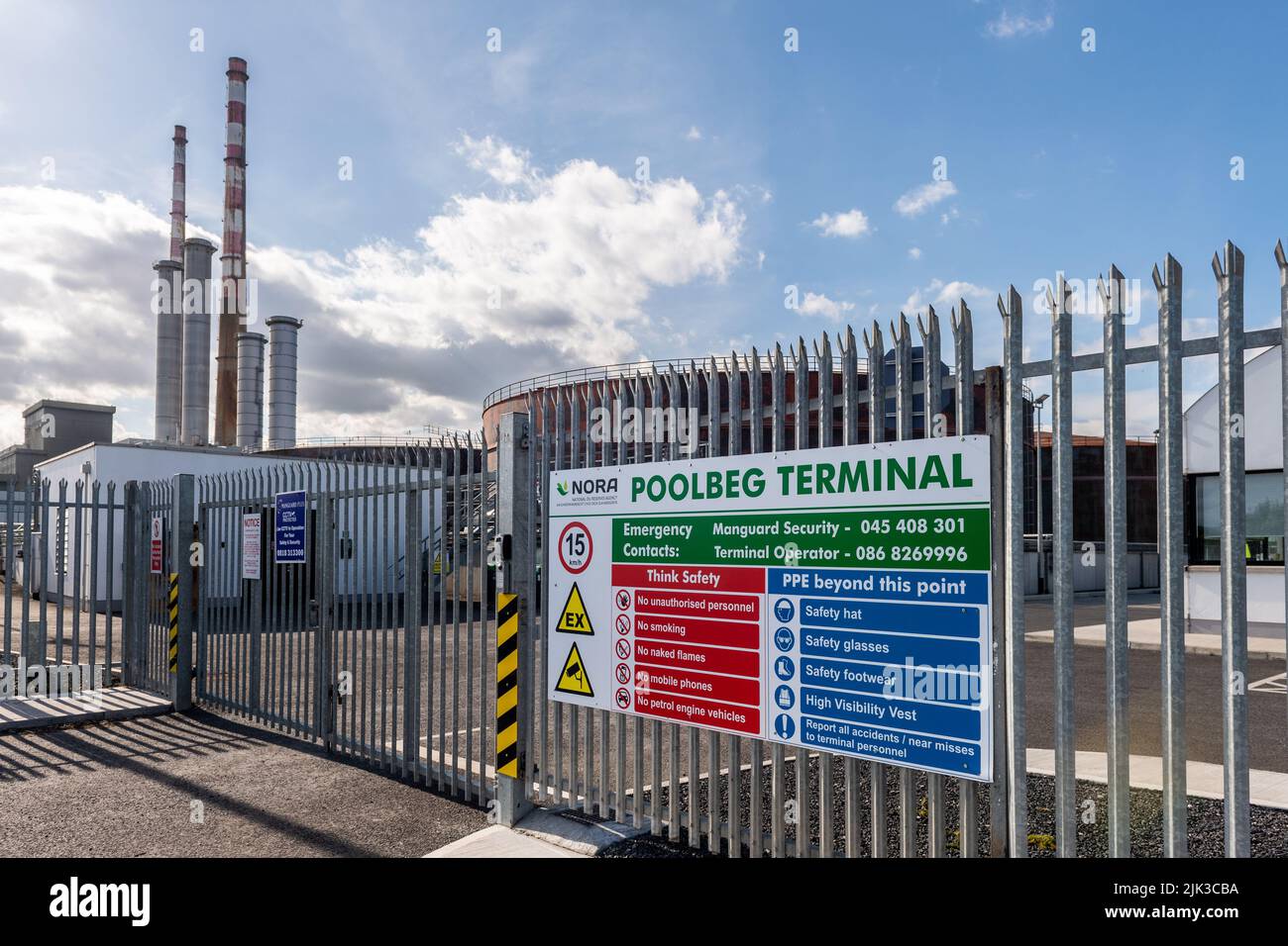 Poolbeg Oil Terminal in Dublin, Irland. Stockfoto