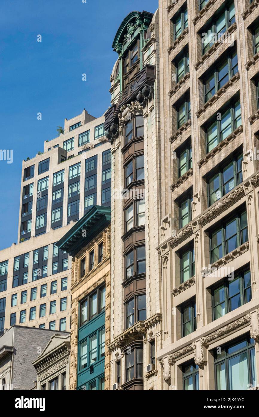 Fifth Avenue-Architektur mit Blick auf den Madison Square Park im Stadtteil Nomad, New York City, USA 2022 Stockfoto