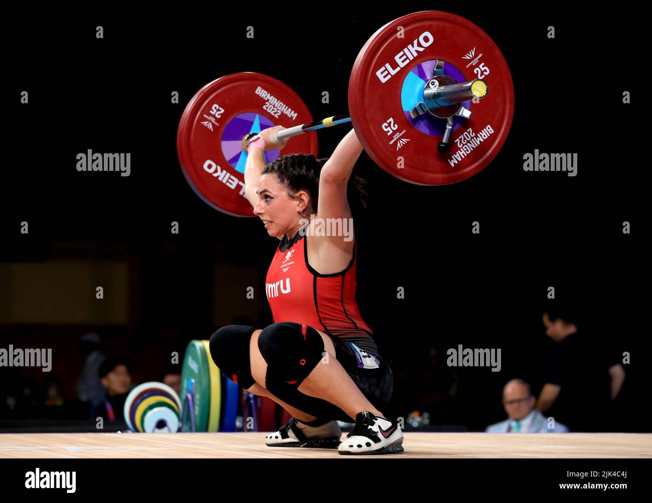 Hannah Louise Powel aus Wales war während des Women’s 49kg Gewichtheben Competition im NEC am zweiten Tag der Commonwealth Games 2022 in Birmingham in Aktion. Bilddatum: Samstag, 30. Juli 2022. Stockfoto