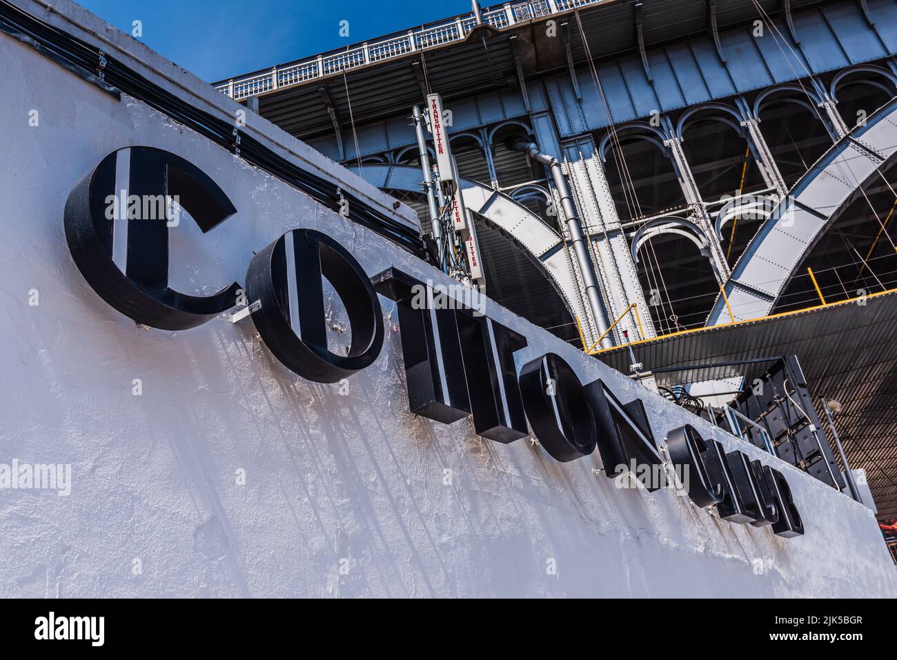 New York, NY/USA - 05-07-2016: zeichen für historischen Jazzclub in Manhattan. Stockfoto