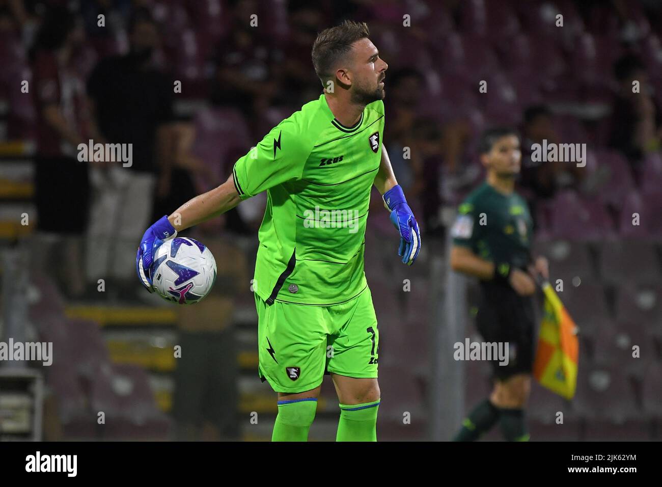 SALERNO, ITALIEN - JULI 30: Alessandro Micai von Salernitana während der Angelo Iervolino Trophy mit Adana Demirspor, Reggina 1914 und US Salernitana in Stad Stockfoto