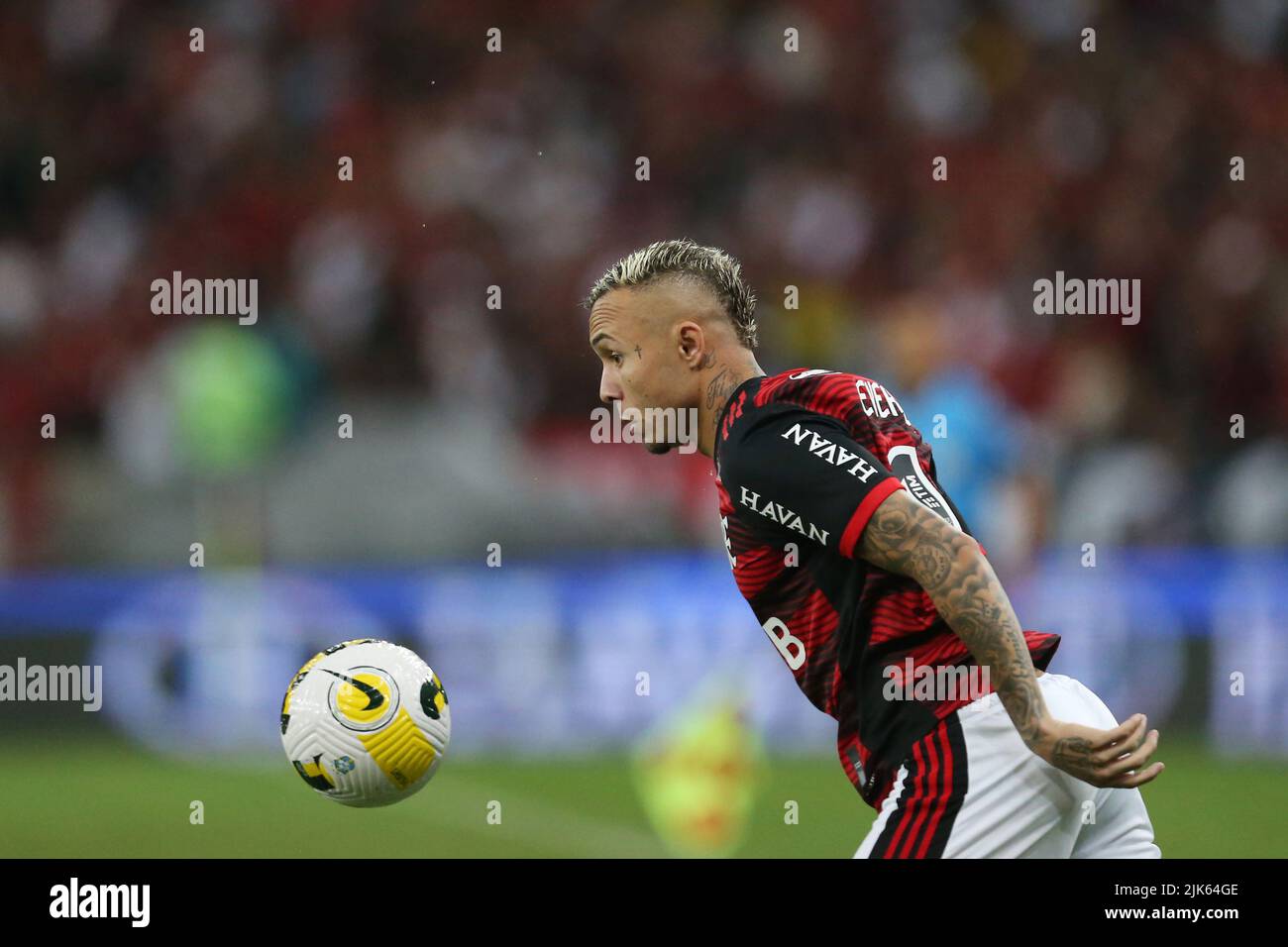 Everton Cebolinha do Flamengo, durante a partida entre Flamengo e Atlético Goianiense, pela 20ª rodada do Campeonato Brasileiro Série A 2022, no Estádio do Maracanã, neste sábado 30. Stockfoto