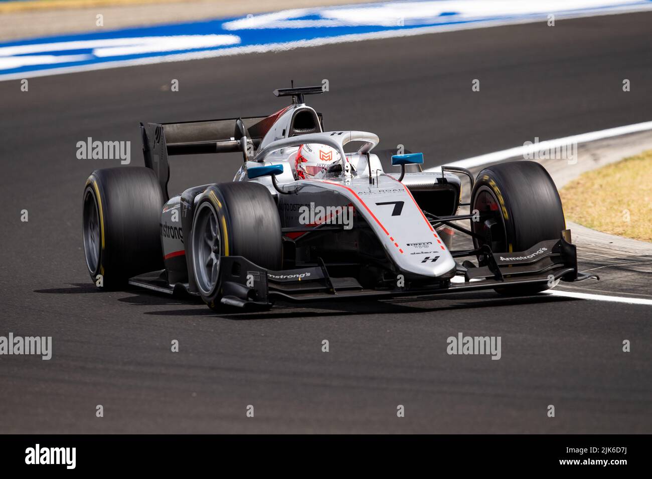 07 ARMSTRONG Marcus (nzl), Hitech Grand Prix, Dallara F2, Aktion während des 10.. Rennens der FIA Formel 2 Meisterschaft 2022, vom 28. Bis 31. Juli 2022 auf dem Hungaroring, in Mogyorod, Ungarn - Foto: Joao Filipe / Dppi/DPPI/LiveMedia Stockfoto