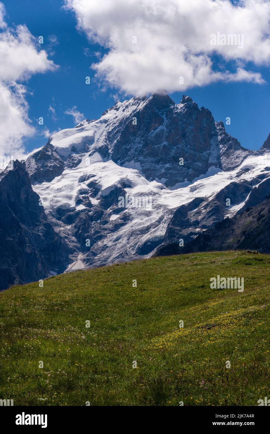 National Parc des Écrins in Frankreich. Blick auf La Meije (3984 Meter). Stockfoto