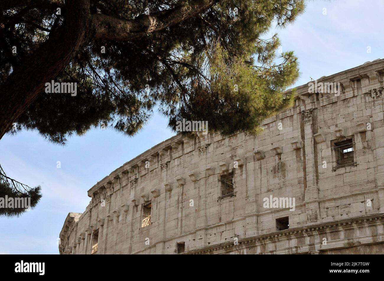 Rom / Italien / 16.Juli 2019/ berühmteste monomente und kulturelle Aktivität rom Kolosseum in Rom Italien. (Foto: Francis Joseph Dean /Dean Picturs) Stockfoto